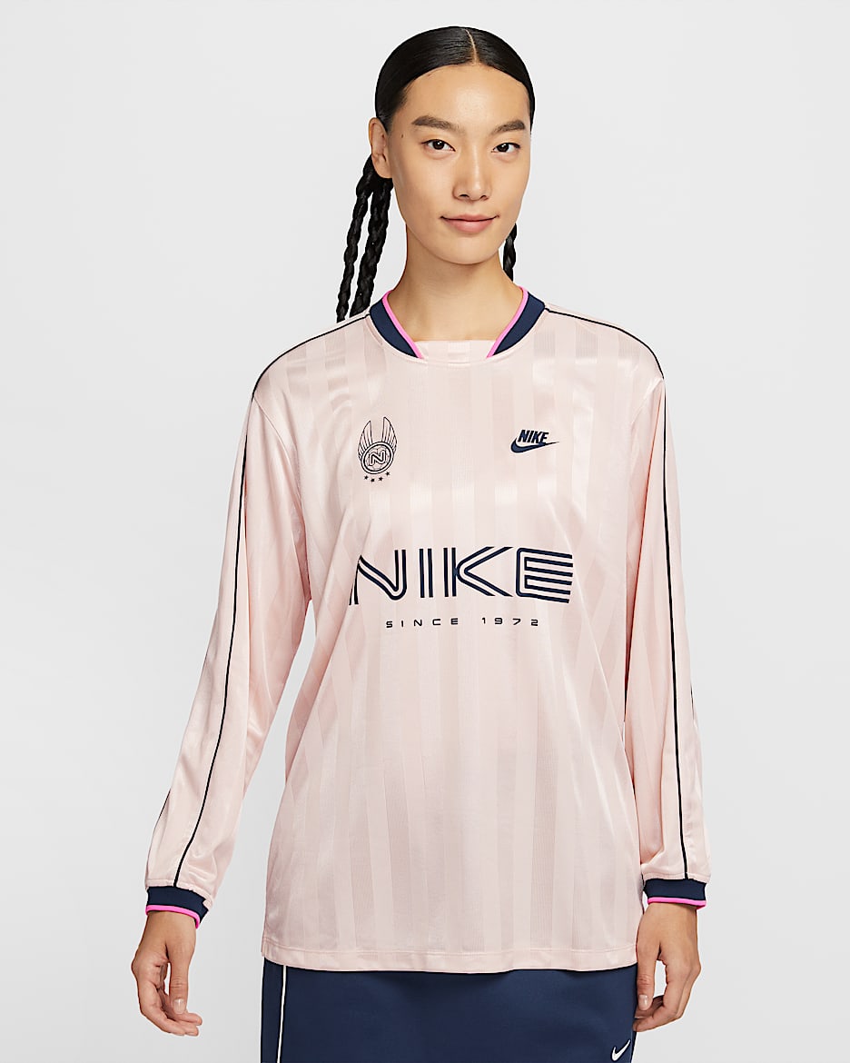 ナイキ｜個性派◎パープルジャージ 春のスポーツ＆ストリートに映える！ フードイン 楽天市場】ナイキ ジャージ 上 パープルの通販